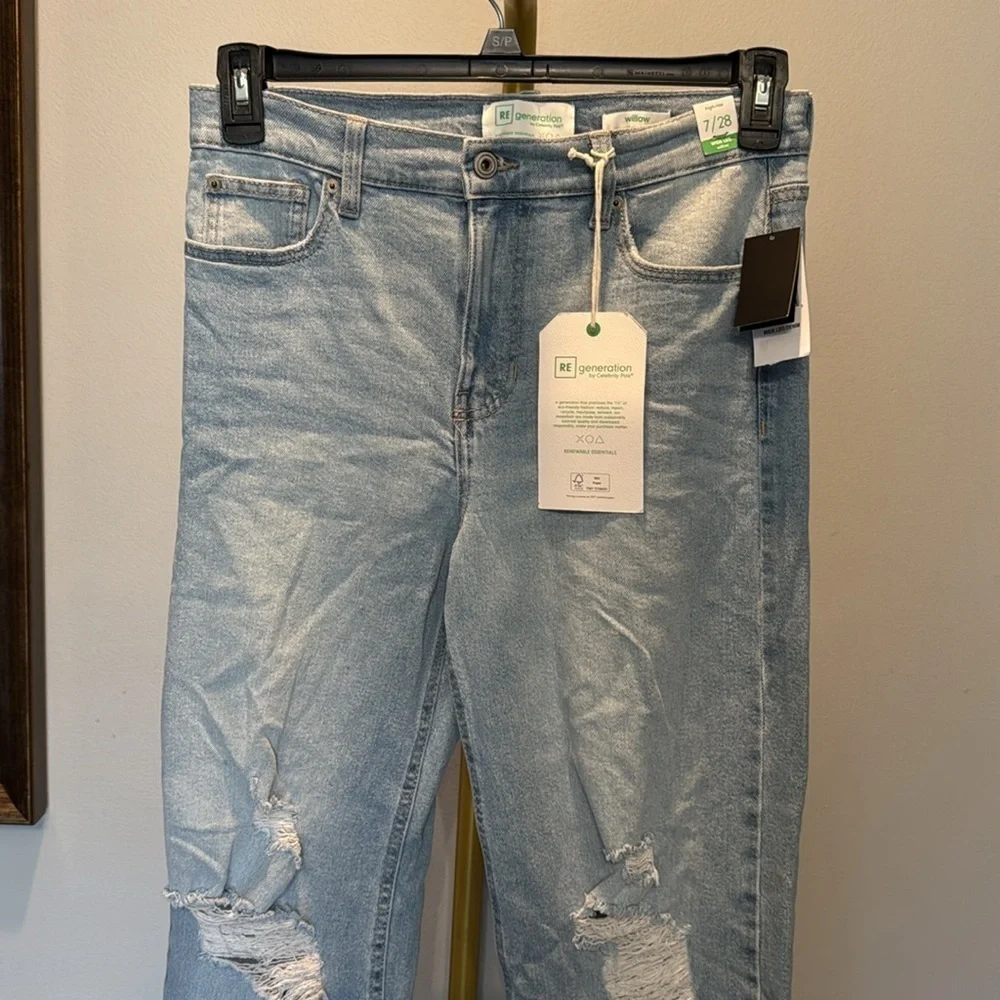 Celebrity Pink High Rise wide leg willow jeans NWT 7/28